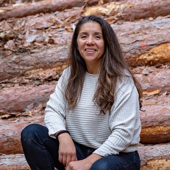 Meet your Posher, Alex - Picture 1 of 1